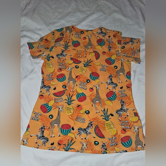 Cherokee Scrub Top Giraffe Zebra Sz S - Picture 5 of 6